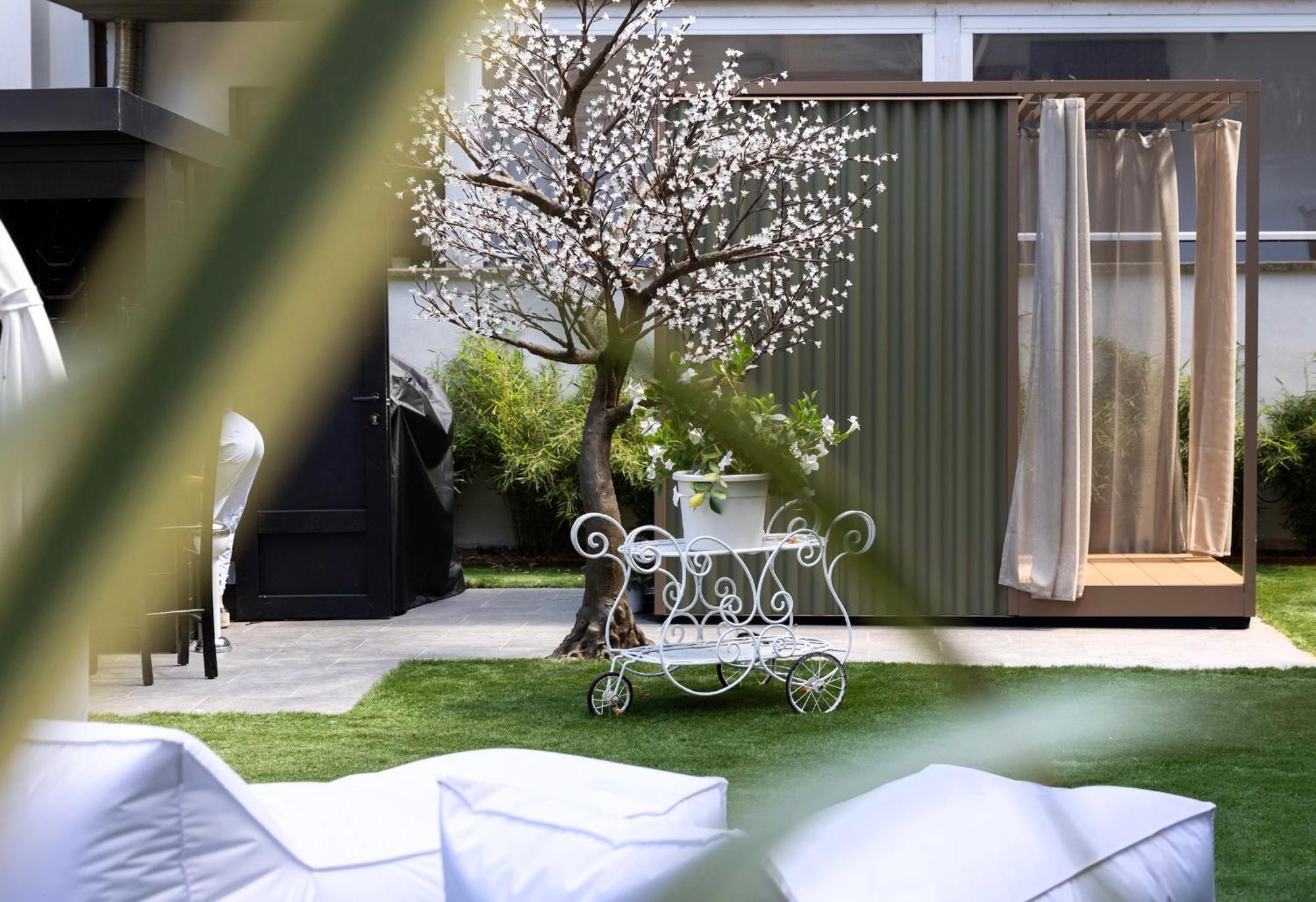Villa Monti Suites&Aparts 切塞纳蒂科 外观 照片