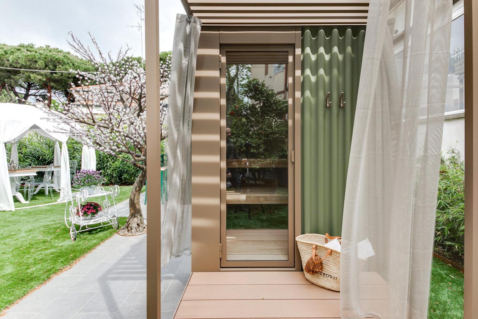 Villa Monti Suites&Aparts 切塞纳蒂科 外观 照片
