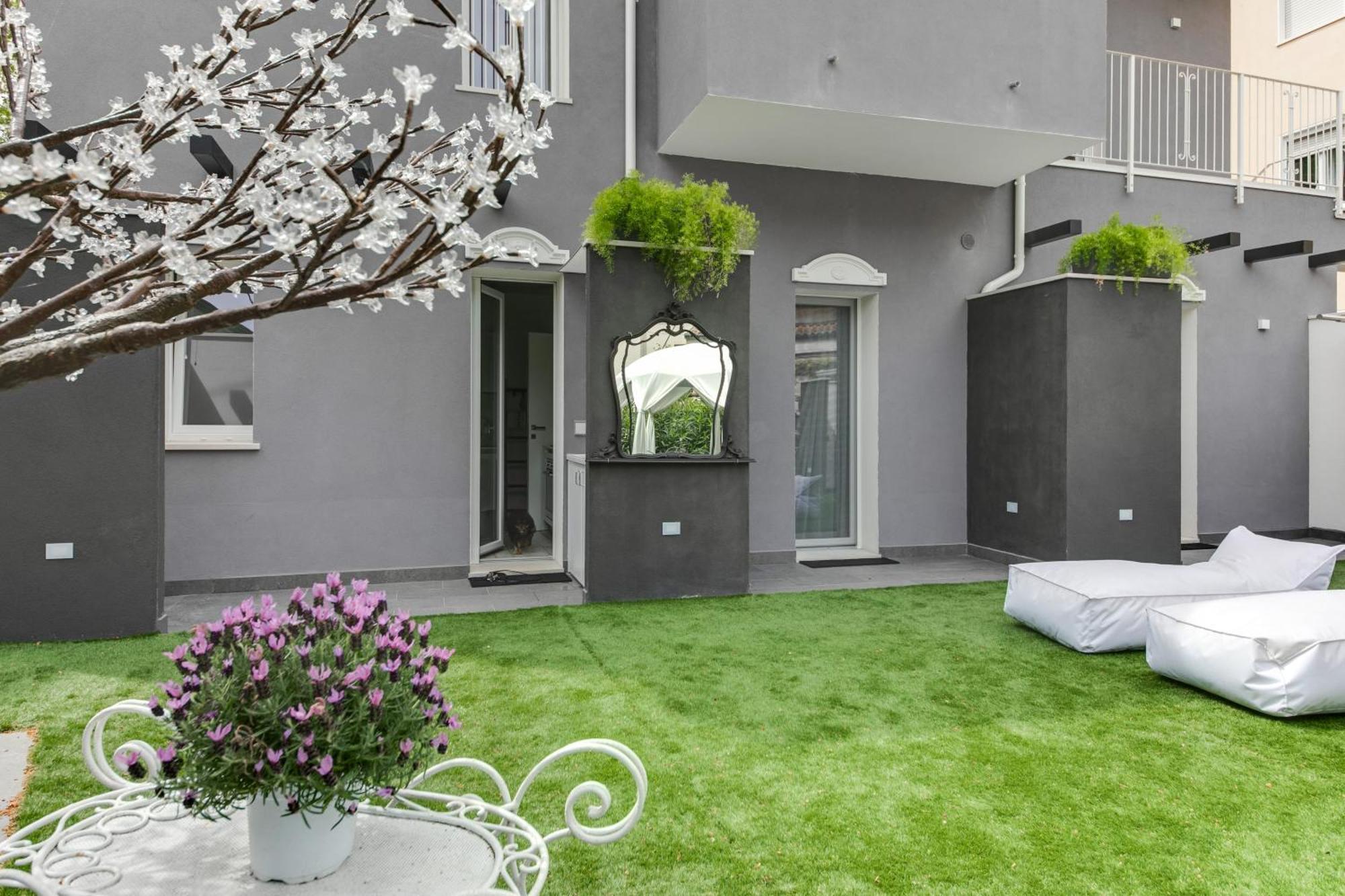 Villa Monti Suites&Aparts 切塞纳蒂科 外观 照片