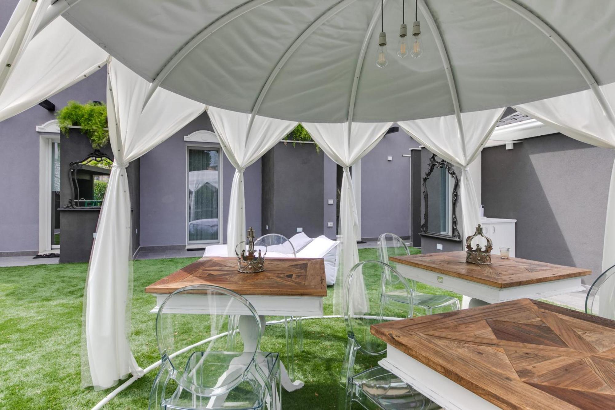 Villa Monti Suites&Aparts 切塞纳蒂科 外观 照片